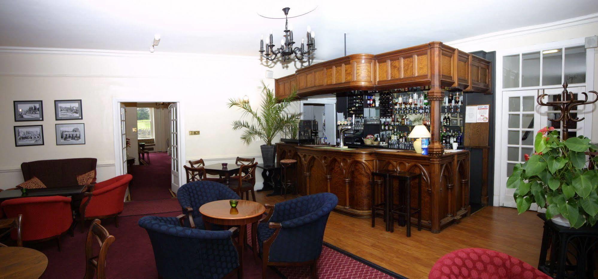 The Royal Hotel 兰戈伦 外观 照片